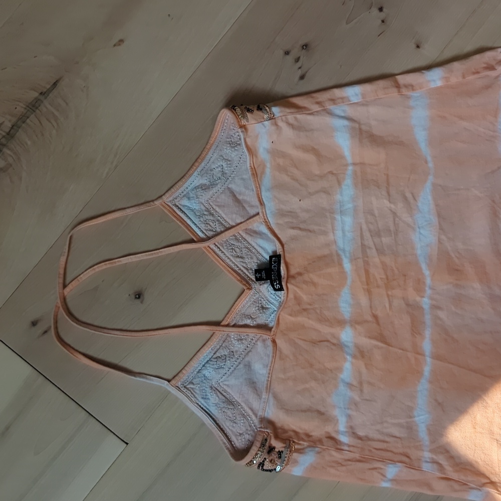 Express Sequin Tank Top - Picture 3 of 3